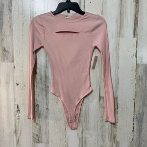 SO Ribbed Pink Bodysuit with Cutout NWT